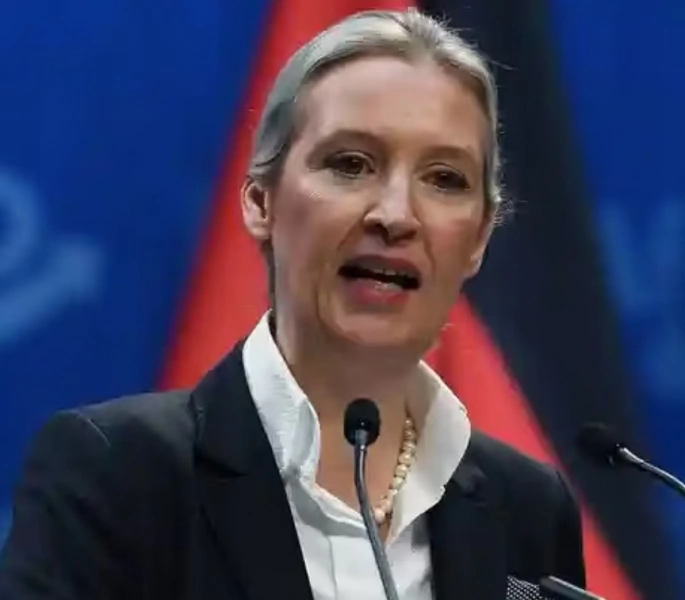 Alice Weidel AfD’nin başbakan adaylığına seçildi.